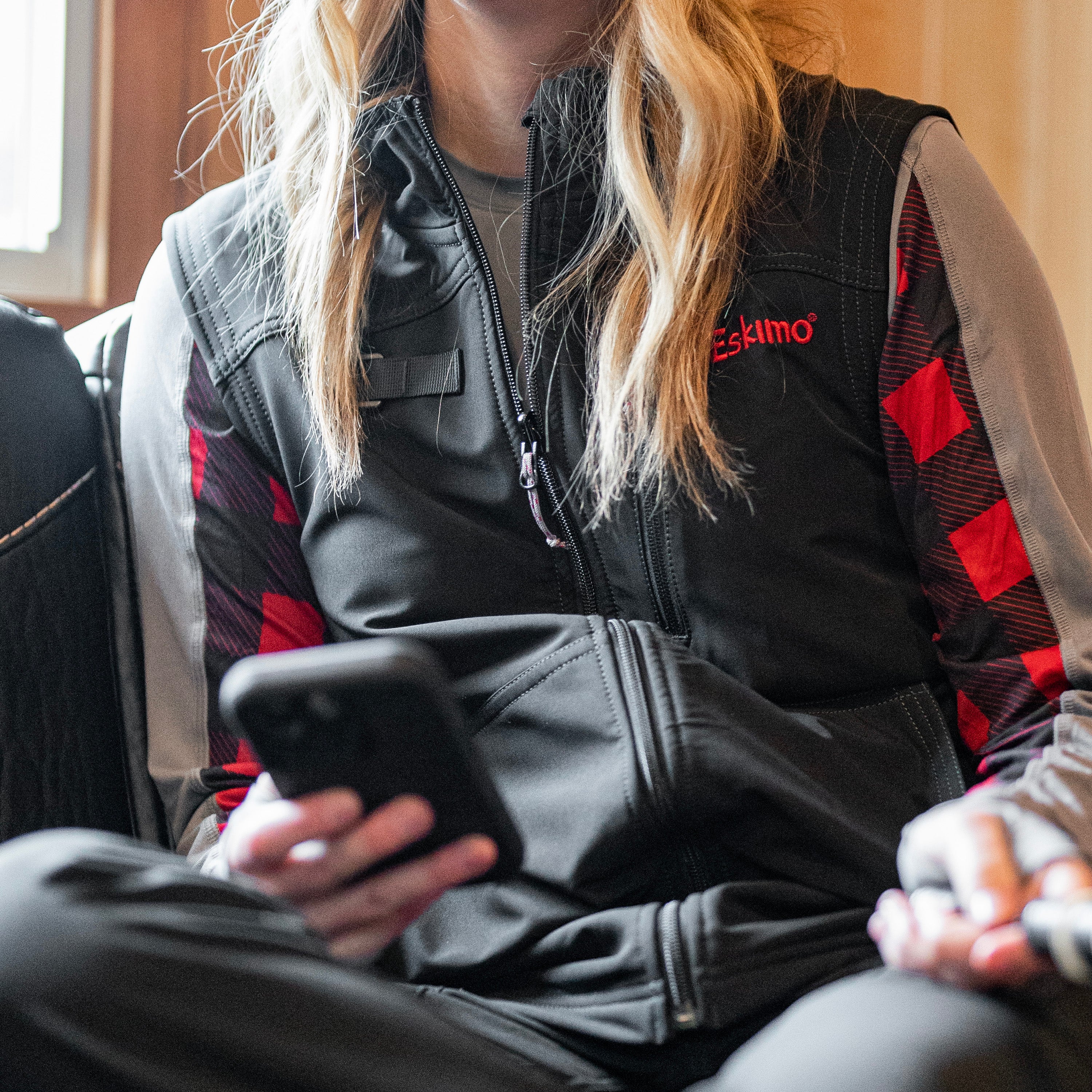 Women's North Shore Vest - Image 4